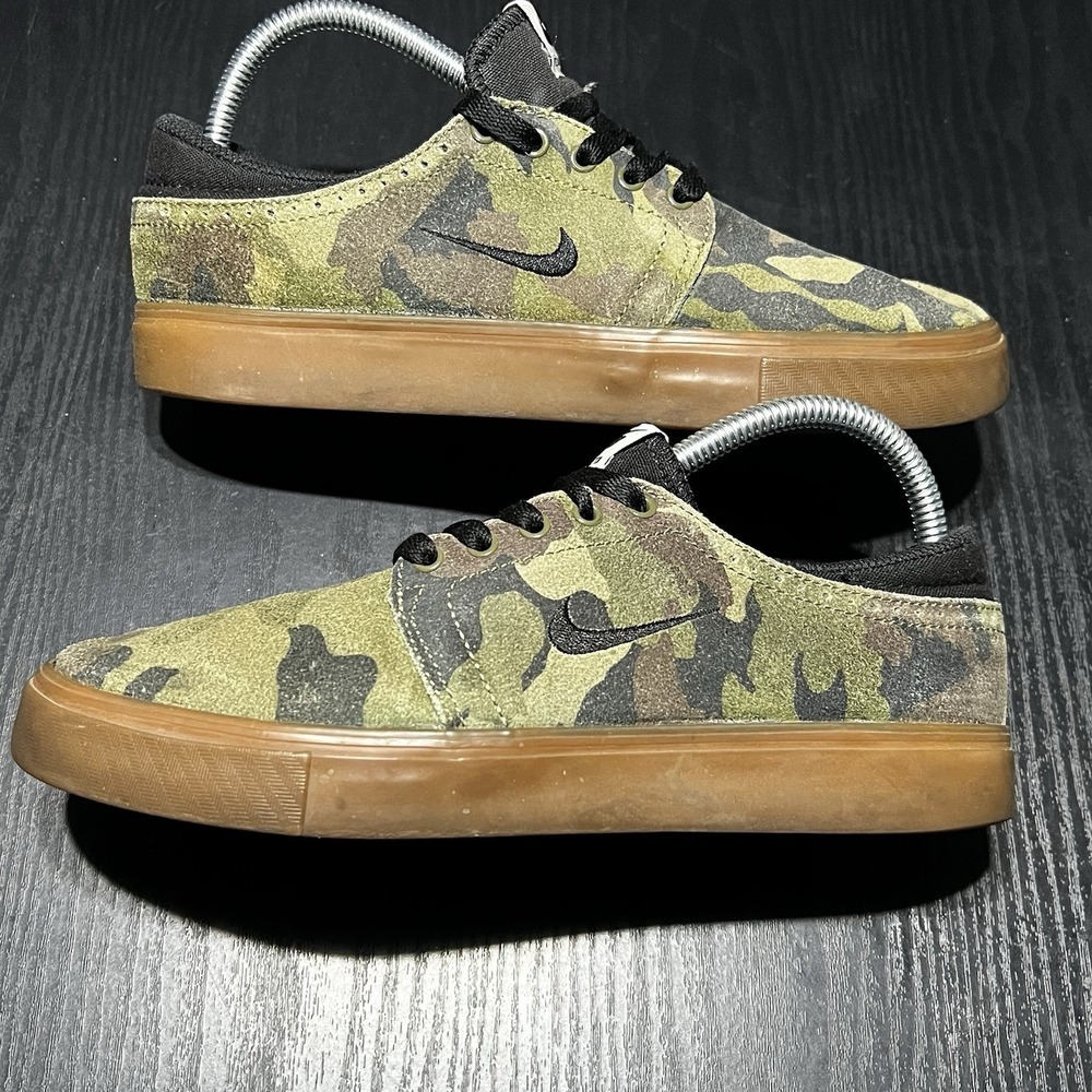 Nike Stefan Janoski‎ Men's Skateboarding  Camo Shoes Size 6.5